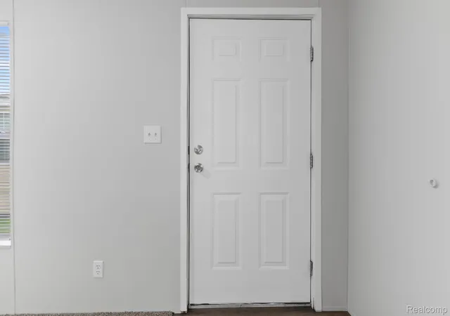 Photo 4 of Single family home for sale at 16173 Charlemagne Ave, Clinton Township, MI 48038 | MLS# 20261072781 | Listing updated on 2026-09-11