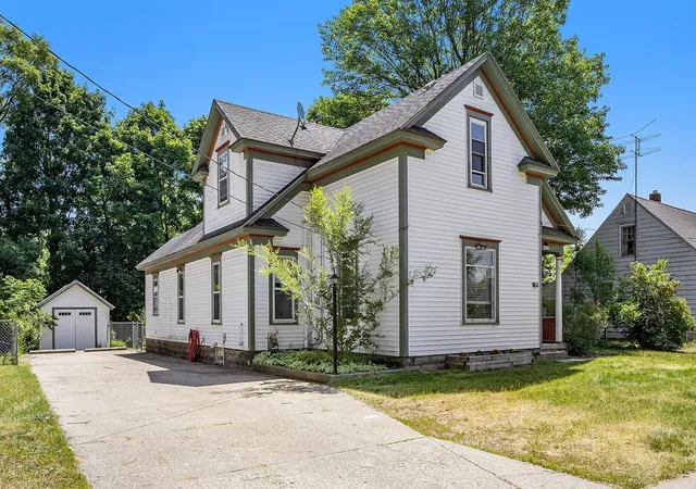 Photo 1 of Single family home for sale at 612 N Barnard St, Greenville, MI 48838 | MLS# 65026047928 | Listing updated on 2026-09-09