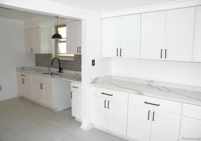 Photo 3 of Single family home for sale at 3914 Balfour Rd, Detroit, MI 48224 | MLS# 20261072798 | Listing updated on 2026-09-16