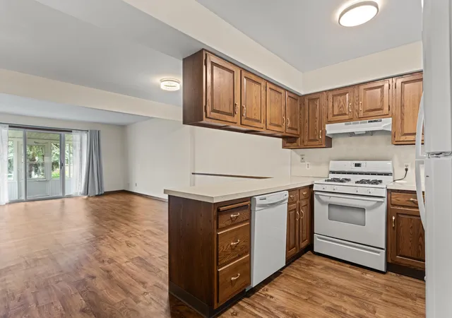 Photo 1 of Condo for sale at 5784 Leisure S Dr SE, Grand Rapids, MI 49548 | MLS# 65026047941 | Listing updated on 2026-09-15
