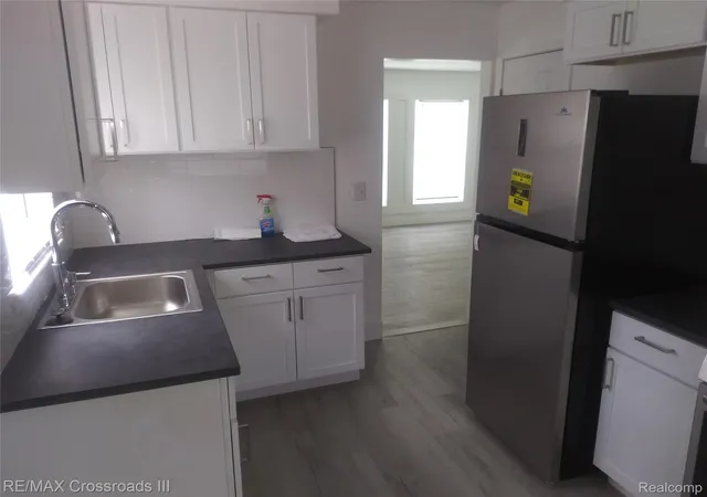 Photo 3 of Single family home for sale at 672 Nash Ave, Ypsilanti, MI 48198 | MLS# 20261072802 | Listing updated on 2026-09-11