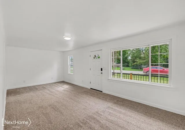 Photo 4 of Single family home for sale at 1093 Corydon St, Mount Morris, MI 48458 | MLS# 5050221295 | Listing updated on 2026-09-12
