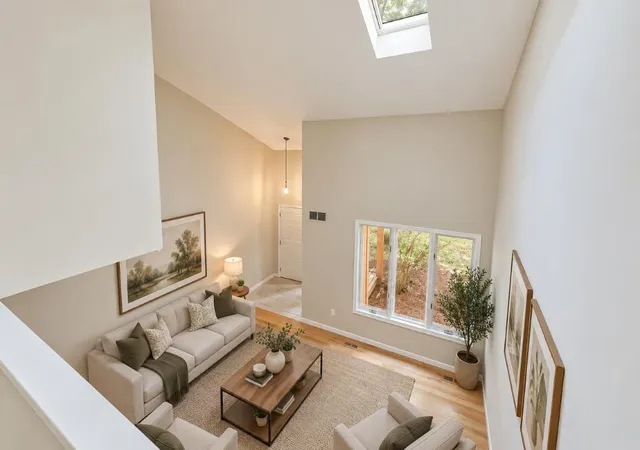 Photo 4 of Single family home for sale at 1044 Sunset Rd, Ann Arbor, MI 48103 | MLS# 81026047948 | Listing updated on 2026-10-27
