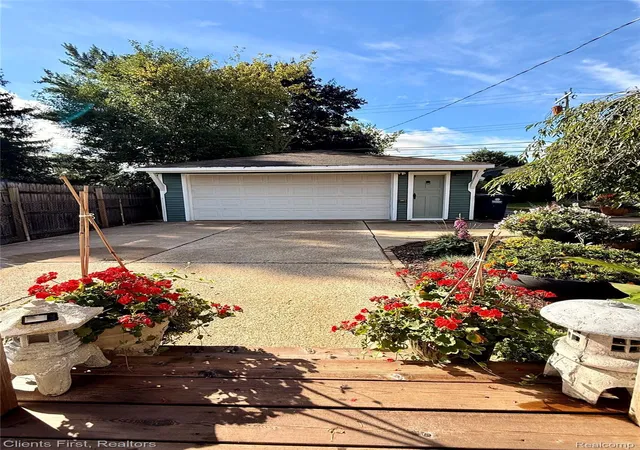Photo 2 of Single family home for sale at 34995 Marquette Rd, Westland, MI 48185 | MLS# 20261072814 | Listing updated on 2026-09-15