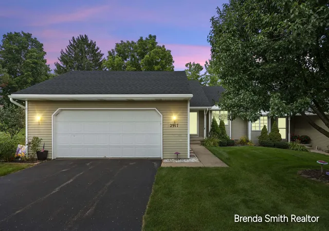 Photo 1 of Sale Pending at 2917 Parkside Dr, Jenison, MI 49428 | MLS# 65026047955 | Listing updated on 2026-09-17