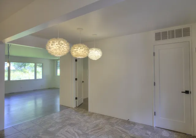 Photo 3 of Single family home for sale at 3520 Stonewall Rd, Jackson, MI 49203 | MLS# 55026047956 | Listing updated on 2026-09-17
