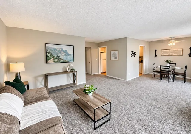 Listing Photo 4 - Condo for sale in building located at 3333 Moores River Dr, Lansing, MI 48911 - Unit #812