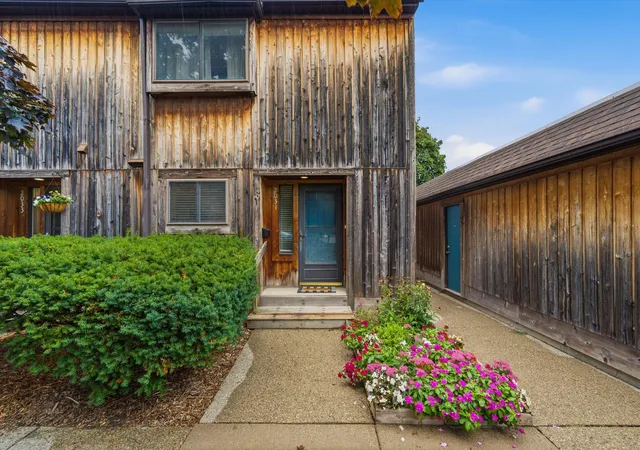 Photo 3 of Condo for sale at 2031 Pauline Ct, Ann Arbor, MI 48103 | MLS# 81026047961 | Listing updated on 2026-09-12