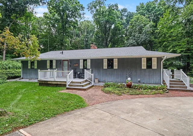 Single family home for sale at 8775 W South Ave, Schoolcraft, MI 49087 | MLS# 66026047962