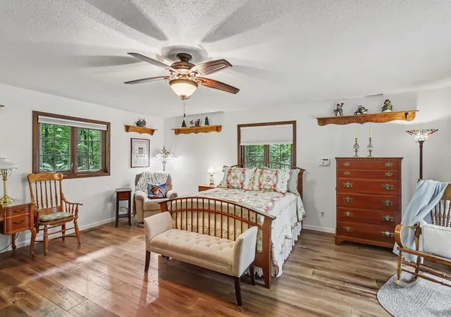 Photo 2 of Single family home for sale at 8775 W South Ave, Schoolcraft, MI 49087 | MLS# 66026047962 | Listing updated on 2026-09-10