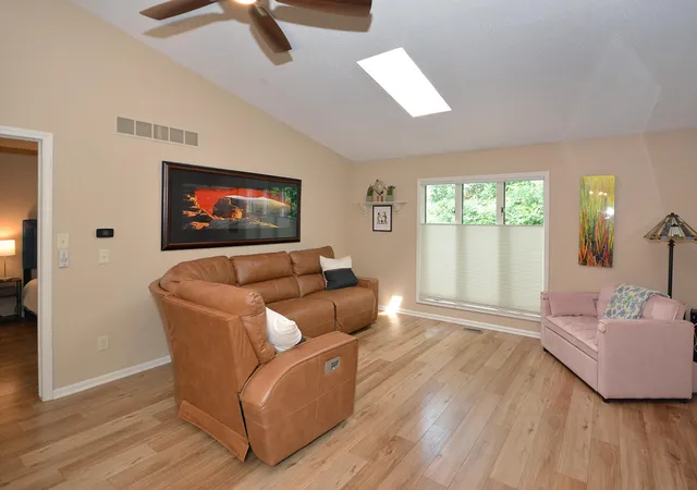 Photo 2 of Condo for sale at 2393 Wildemere St, Kalamazoo, MI 49009 | MLS# 66026047964 | Listing updated on 2026-09-10