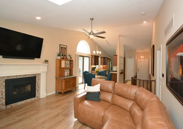 Photo 3 of Condo for sale at 2393 Wildemere St, Kalamazoo, MI 49009 | MLS# 66026047964 | Listing updated on 2026-09-10