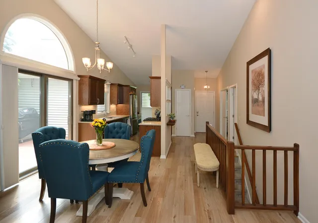 Listing Photo 5 - Condo for sale in building located at 2393 Wildemere St, Kalamazoo, MI 49009