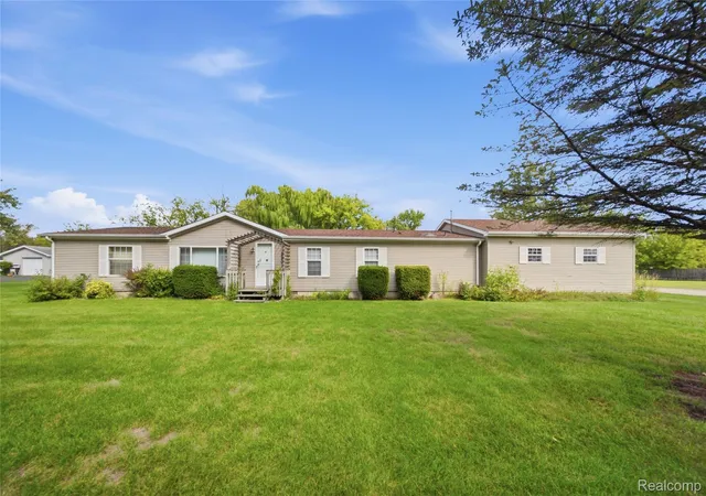 Single family home for sale at 2201 Dutcher St, Flint, MI 48532 | MLS# 20261072834