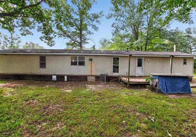 Photo 3 of Single family home for sale at 4960 N Skenes Rd, Sanford, MI 48657 | MLS# 61050221299 | Listing updated on 2026-09-10