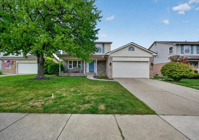 Photo 3 of Single family home for sale at 44236 Kingsley Ct, Canton, MI 48187 | MLS# 81026047967 | Listing updated on 2026-09-17