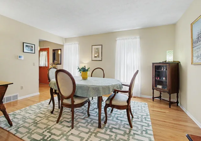 Photo 4 of Single family home for sale at 2603 Lone Oak Dr, Ann Arbor, MI 48103 | MLS# 81026047971 | Listing updated on 2026-09-11