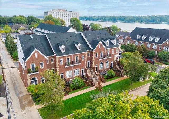 Photo 3 of Condo for sale at 110 West Rd, Trenton, MI 48183 | MLS# 20261072840 | Listing updated on 2026-09-11