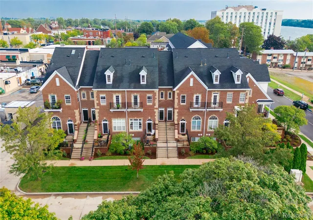 Photo 4 of Condo for sale at 110 West Rd, Trenton, MI 48183 | MLS# 20261072840 | Listing updated on 2026-09-11