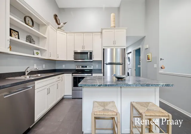 Photo 3 of Condo for sale at 308 Northeast Xing, Holland, MI 49423 | MLS# 71026047973 | Listing updated on 2026-09-10