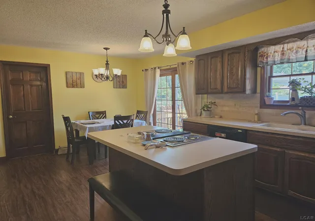 Photo 4 of Single family home for sale at 2825 5th Street, Monroe, MI 48162 | MLS# 56050221305 | Listing updated on 2026-09-17