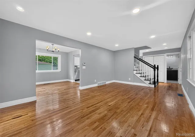 Photo 3 of Single family home for sale at 3103 Ferncliff Ave, Royal Oak, MI 48073 | MLS# 20261072863 | Listing updated on 2026-09-15