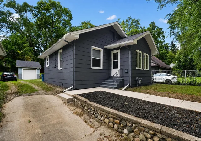 Photo 1 of Sale Pending at 70 Kelley Ave, Battle Creek, MI 49017 | MLS# 66026047987 | Listing updated on 2026-09-15
