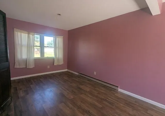 Photo 3 of Single family home for sale at 934 Hendricks Dr, Monroe, MI 48162 | MLS# 81026047988 | Listing updated on 2026-09-16