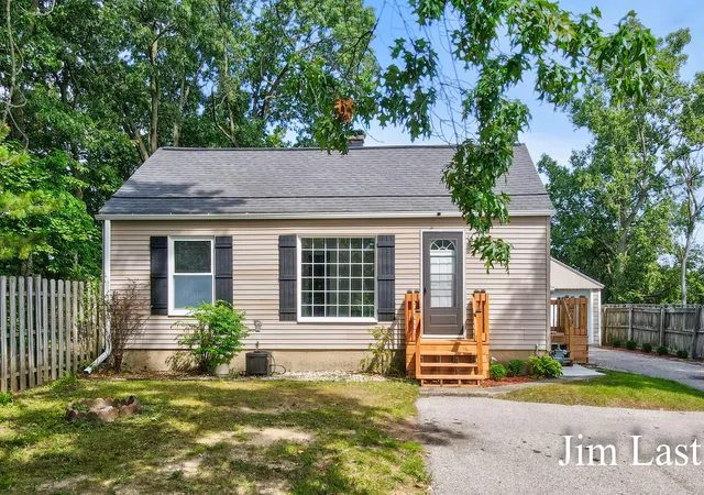Single family home for sale at 933 Barbara St NW, Grand Rapids, MI 49544 | MLS# 65026047991
