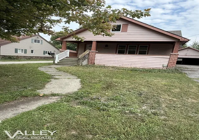Photo 1 of Single family home for sale at 2236 Mc Ewan St, Saginaw, MI 48602 | MLS# 61050221308 | Listing updated on 2026-09-10