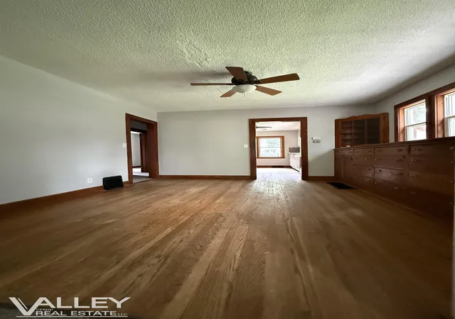 Photo 4 of Single family home for sale at 2236 Mc Ewan St, Saginaw, MI 48602 | MLS# 61050221308 | Listing updated on 2026-09-10