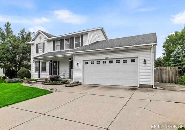 Photo 3 of Single family home for sale at 6301 Brookfield Ct, Hudsonville, MI 49426 | MLS# 65026047993 | Listing updated on 2026-09-18