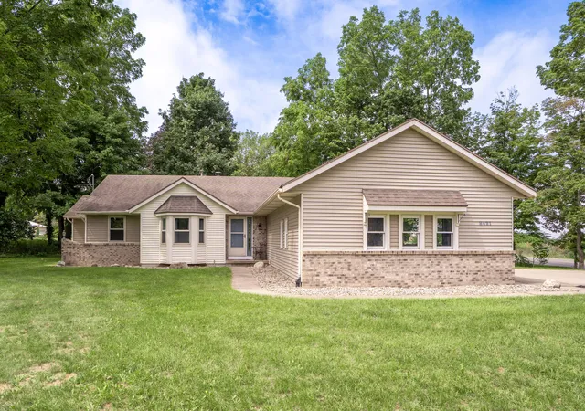 Photo 1 of Single family home for sale at 8421 Trl Blazer Dr Se, Gaines Charter Township Kent, MI 49315 | MLS# 65026047996 | Listing updated on 2026-09-16