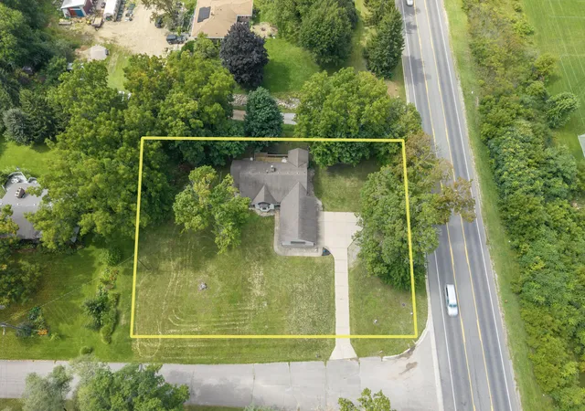 Photo 2 of Single family home for sale at 8421 Trl Blazer Dr SE, Byron Center, MI 49315 | MLS# 65026047996 | Listing updated on 2026-10-29