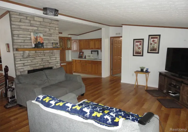Photo 2 of Single family home for sale at 25182 Frontier Cir, Flat Rock, MI 48134 | MLS# 20261072871 | Listing updated on 2026-09-11