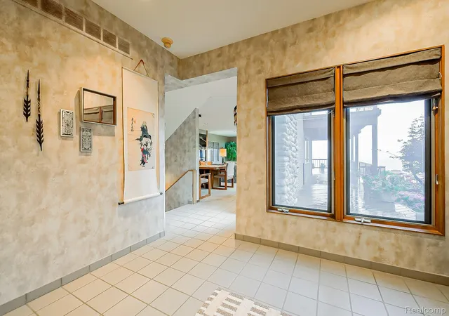 Photo 2 of Single family home for sale at 7830 Barnsbury Rd, West Bloomfield, MI 48324 | MLS# 20261072873 | Listing updated on 2026-09-12