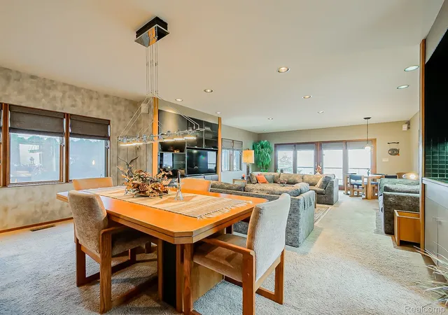 Photo 3 of Single family home for sale at 7830 Barnsbury Rd, West Bloomfield, MI 48324 | MLS# 20261072873 | Listing updated on 2026-09-12