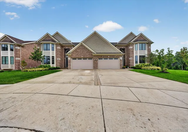 Photo 3 of Condo for sale at 20202 Beacon Way, Northville, MI 48167 | MLS# 20261072876 | Listing updated on 2026-10-10