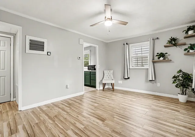 Photo 3 of Single family home for sale at 717 Washburn Ave, Kalamazoo, MI 49048 | MLS# 66026048000 | Listing updated on 2026-09-14