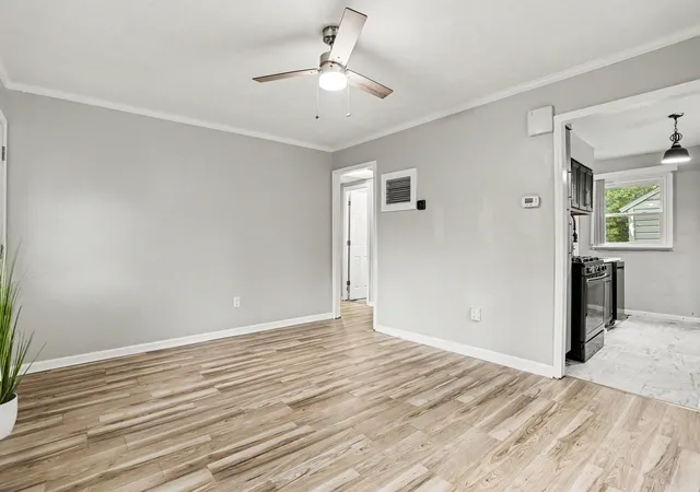Photo 4 of Single family home for sale at 717 Washburn Ave, Kalamazoo, MI 49048 | MLS# 66026048000 | Listing updated on 2026-09-14