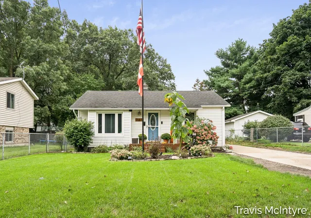 Photo 1 of Sale Pending at 717 W Montcalm St, Greenville, MI 48838 | MLS# 65026048004 | Listing updated on 2026-09-11
