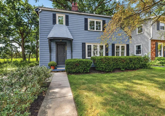 Photo 1 of Single family home for sale at 838 Lakeway Ave, Kalamazoo, MI 49001 | MLS# 66026048006 | Listing updated on 2026-09-10