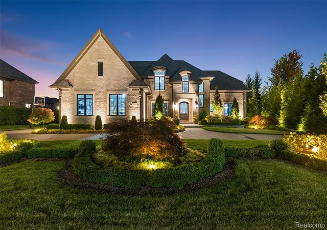 Single family home for sale at 3845 Piccadilly Dr, Rochester Hills, MI 48309 | MLS# 20261072880
