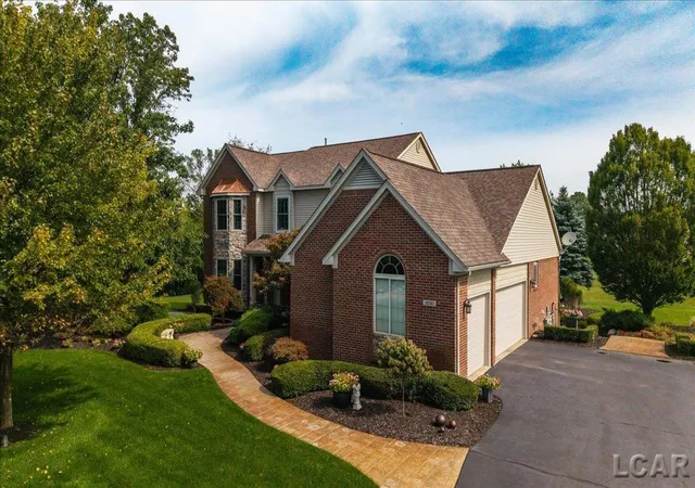 Single family home for sale at 10181 Otter Dr, South Lyon, MI 48178 | MLS# 56050221315