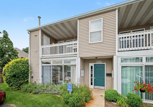 Photo 1 of Condo for sale at 3027 Poplar Crk Dr Se #301, Grand Rapids, MI 49512 | MLS# 65026048013 | Listing updated on 2026-09-10