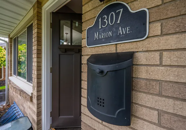 Photo 3 of Single family home for sale at 1307 Marion Ave, Saint Joseph, MI 49085 | MLS# 69026048017 | Listing updated on 2026-09-14