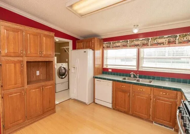 Photo 4 of Single family home for sale at 69205 Garver Lake Rd #18, Edwardsburg, MI 49112 | MLS# 69026048019 | Listing updated on 2026-09-10
