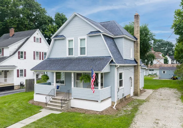 Photo 2 of Single family home for sale at 312 Emmons St Se, Caledonia, MI 49316 | MLS# 65026048022 | Listing updated on 2026-09-17