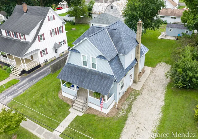 Photo 4 of Single family home for sale at 312 Emmons St SE, Caledonia, MI 49316 | MLS# 65026048022 | Listing updated on 2026-09-17