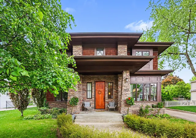 Photo 2 of Single family home for sale at 1523 Villa Rd, Birmingham, MI 48009 | MLS# 81026048025 | Listing updated on 2026-09-11